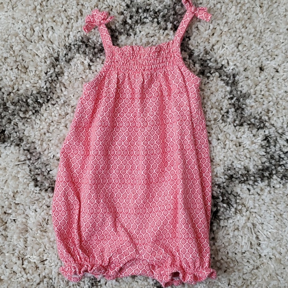 6 Gymboree Outfits!